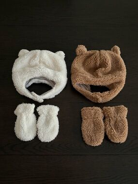 Cozy Baby Bear Hat & Mitten Set - Ivory and Brown NWOT